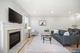 419 Hartford Dr 4020, Nutley, NJ 07110 - Photo 17
