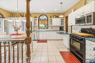 71 Cherry Ln, Ramsey, NJ 07446 - Photo 17