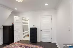 8 Franklin Pl, Montclair, NJ 07042 - Photo 21
