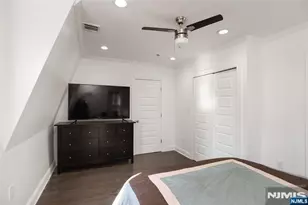 8 Franklin Pl, Montclair, NJ 07042 - Photo 15
