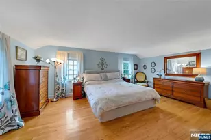 733 Lotus Ave, Oradell, NJ 07649 - Photo 25