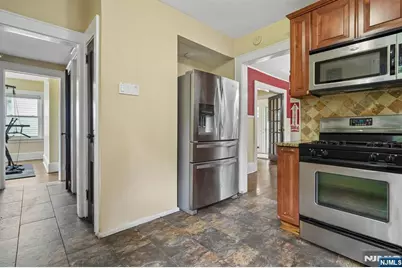 585 Ridge Street, Newark, NJ 07104 - Photo 13