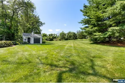 5 Sun Valley Way, Washington Township, NJ 07853 - Photo 33