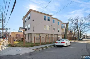 219-221 Clinton Pl, Newark, NJ 07112 - Photo 21