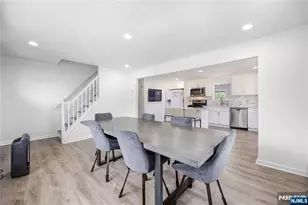 182 Coombs Dr, Paramus, NJ 07652 - Photo 19
