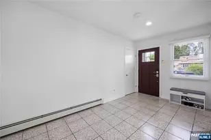 182 Coombs Dr, Paramus, NJ 07652 - Photo 15