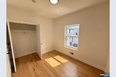 93 Melville Place, Irvington, NJ 07111 - Photo 13