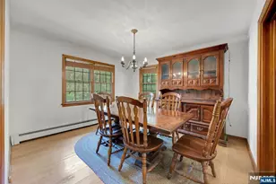 51 Laurel Dr, Wayne, NJ 07470 - Photo 9