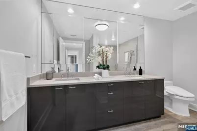 100 Eton Row 302 #302, Weehawken, NJ 07086 - Photo 21
