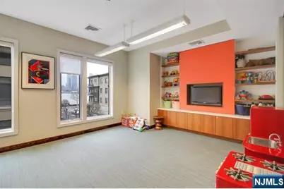 100 Eton Row 302 #302, Weehawken, NJ 07086 - Photo 47