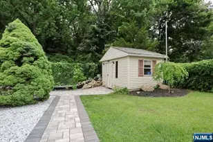 212 Washington Ave, Elmwood Park, NJ 07407 - Photo 21