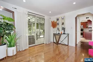 212 Washington Ave, Elmwood Park, NJ 07407 - Photo 7