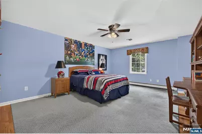 33 Crestwood Drive, Glen Rock, NJ 07452 - Photo 13