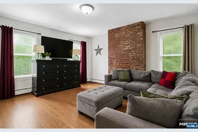 70 Elm Street, Montclair, NJ 07042 - Photo 15