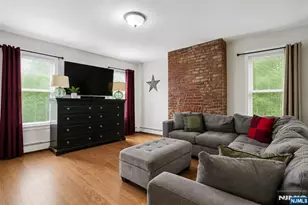 70 Elm St, Montclair, NJ 07042 - Photo 15
