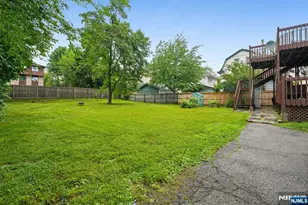 70 Elm St, Montclair, NJ 07042 - Photo 41