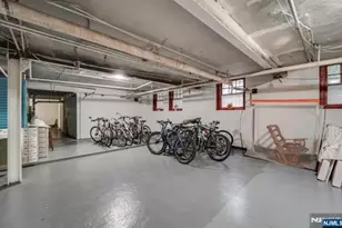 107 Kensington Ave 302, Jersey City, NJ 07304 - Photo 23