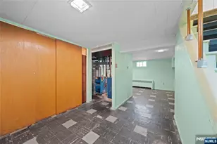 7 Freeman Pl, Nutley, NJ 07110 - Photo 19