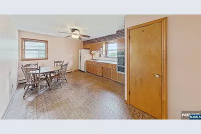 363 Forest Street, Kearny, NJ 07032 - Photo 21