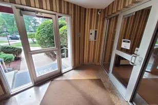2330 Linwood Ave 2D, Fort Lee, NJ 07024 - Photo 3