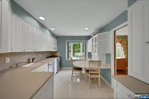 152 Sunset St, Dumont, NJ 07628 - Photo 11