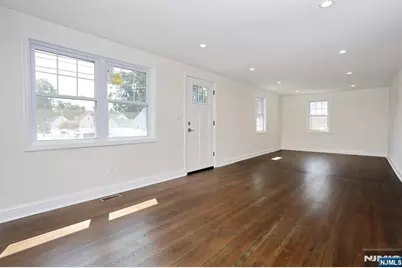 120 E 54th Street, Elmwood Park, NJ 07407 - Photo 5