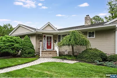 5 Harmer Terrace, Wayne, NJ 07470 - Photo 3