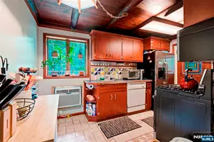 24 Hillside Rd, Ringwood, NJ 07456 - Photo 9