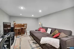 44 Lorrie Ln, Clifton, NJ 07012 - Photo 27