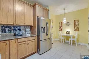 8205 Harcourt 8205, Clifton, NJ 07013 - Photo 15