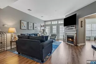 8205 Harcourt 8205, Clifton, NJ 07013 - Photo 7