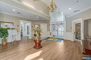 8205 Harcourt 8205, Clifton, NJ 07013 - Photo 31