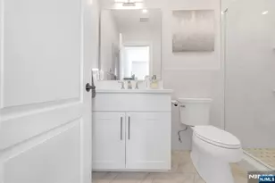 34 Lafayette Ave, Cliffside Park, NJ 07010 - Photo 33