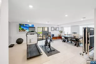 34 Lafayette Ave, Cliffside Park, NJ 07010 - Photo 37