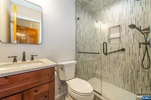 10 Reed Ct, Wayne, NJ 07470 - Photo 19
