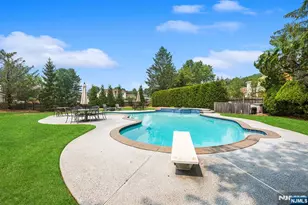 86 S Colonial Dr, Harrington Park, NJ 07640 - Photo 29