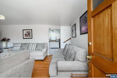 35 Werneking Place, Little Ferry, NJ 07643 - Photo 3