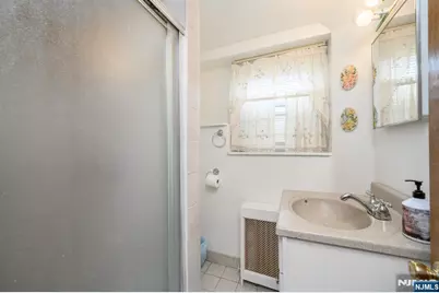 35 Werneking Place, Little Ferry, NJ 07643 - Photo 25