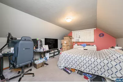 35 Werneking Place, Little Ferry, NJ 07643 - Photo 19