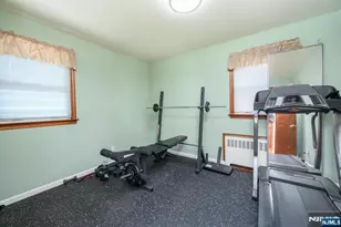 35 Werneking Pl, Little Ferry, NJ 07643 - Photo 15