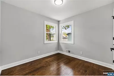 429 Wheatsheaf Road, Roselle, NJ 07203 - Photo 17