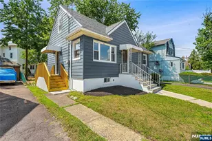 429 Wheatsheaf Rd, Roselle, NJ 07203 - Photo 5