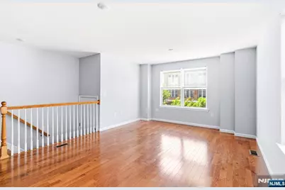 295 N 10th Street, Newark, NJ 07107 - Photo 5