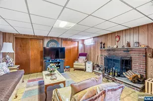 92 Phillips Ave, South Hackensack Township, NJ 07606 - Photo 29