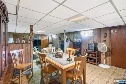 92 Phillips Avenue, South Hackensack Township, NJ 07606 - Photo 31