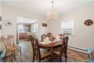 92 Phillips Avenue, South Hackensack Township, NJ 07606 - Photo 25