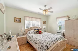 92 Phillips Ave, South Hackensack Township, NJ 07606 - Photo 9