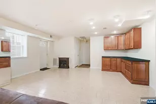 17 Chester Ave, Newark, NJ 07104 - Photo 23