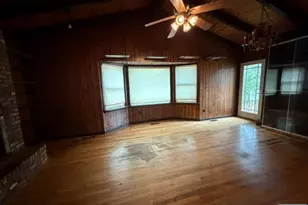 1008 Windsor Rd, Teaneck Township, NJ 07666 - Photo 9