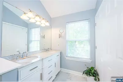 20 Bobolink Court, Wayne, NJ 07470 - Photo 29